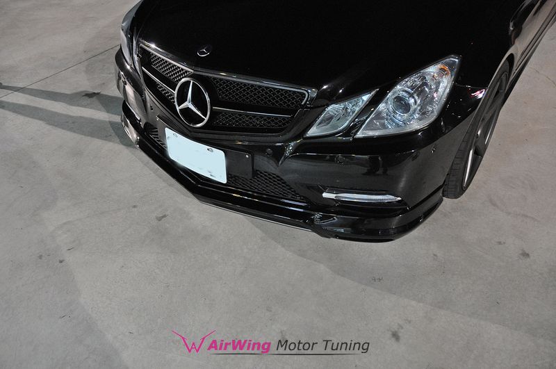 W207 - PIECHA style Carbon Front Lip Spoiler 4